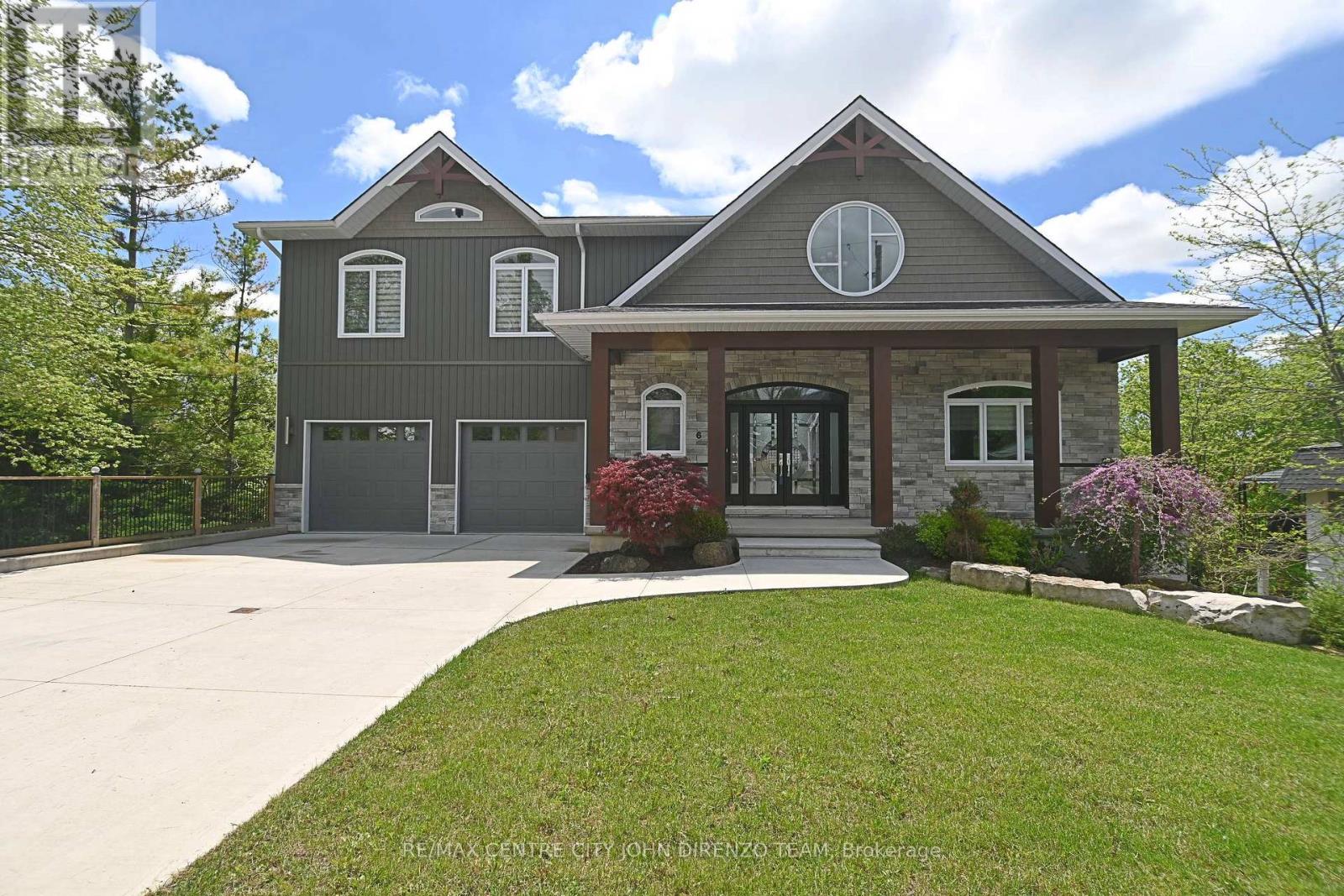 6 WOODLAND ROAD, Central Elgin (Lynhurst)