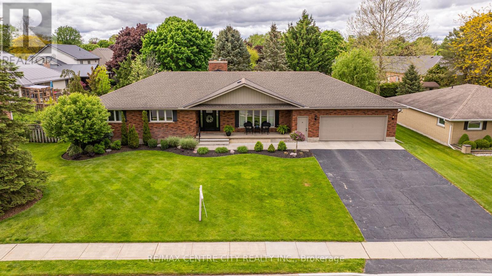 18 FATH AVENUE, Aylmer