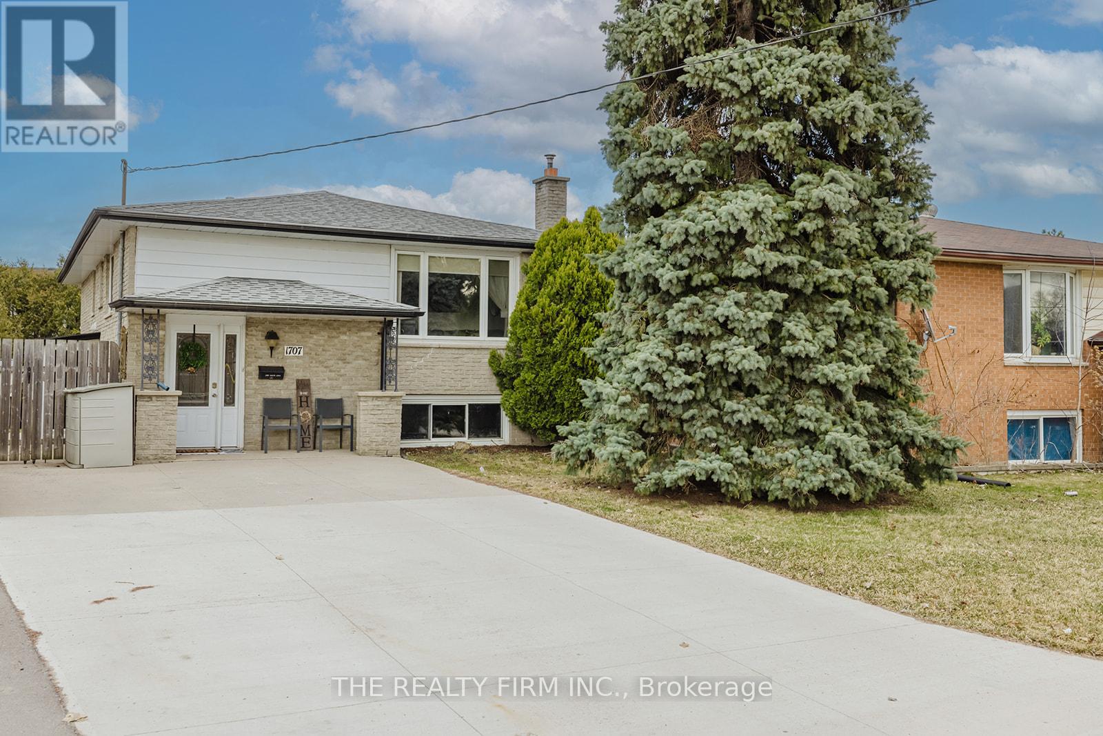1707 HANSULD STREET, London East (East H)