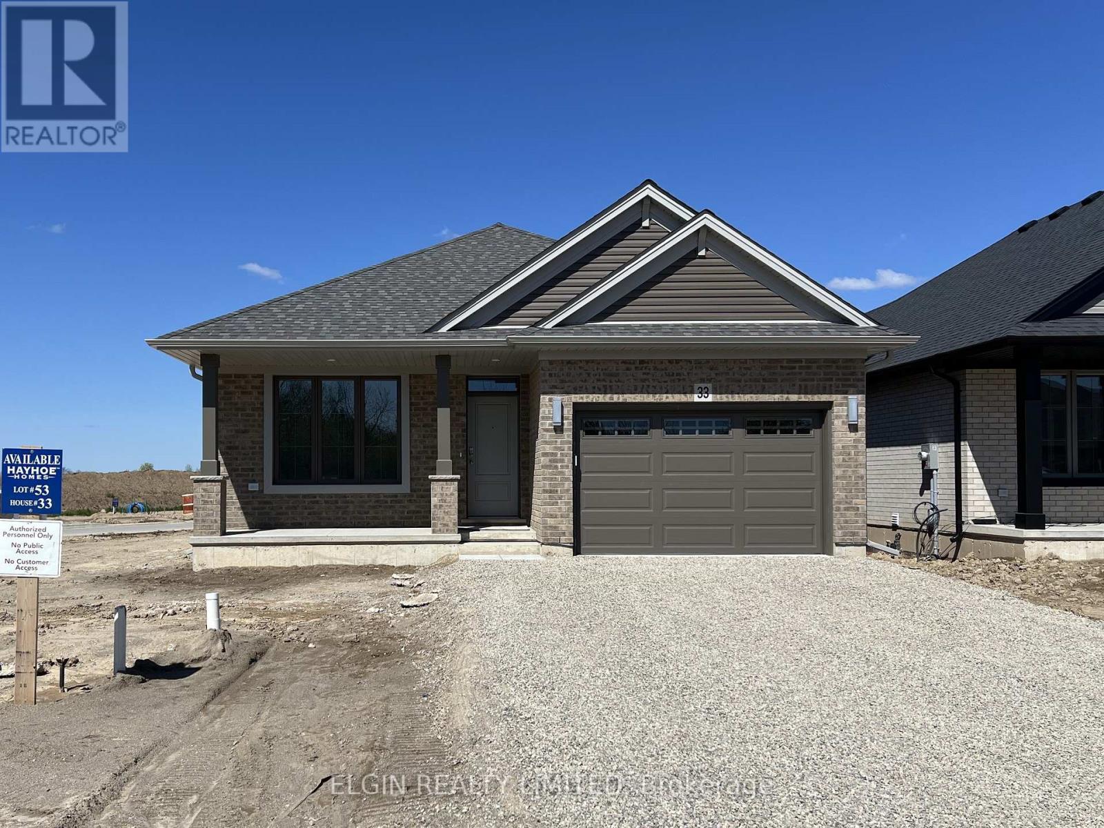 33 HEMLOCK CRESCENT, Aylmer