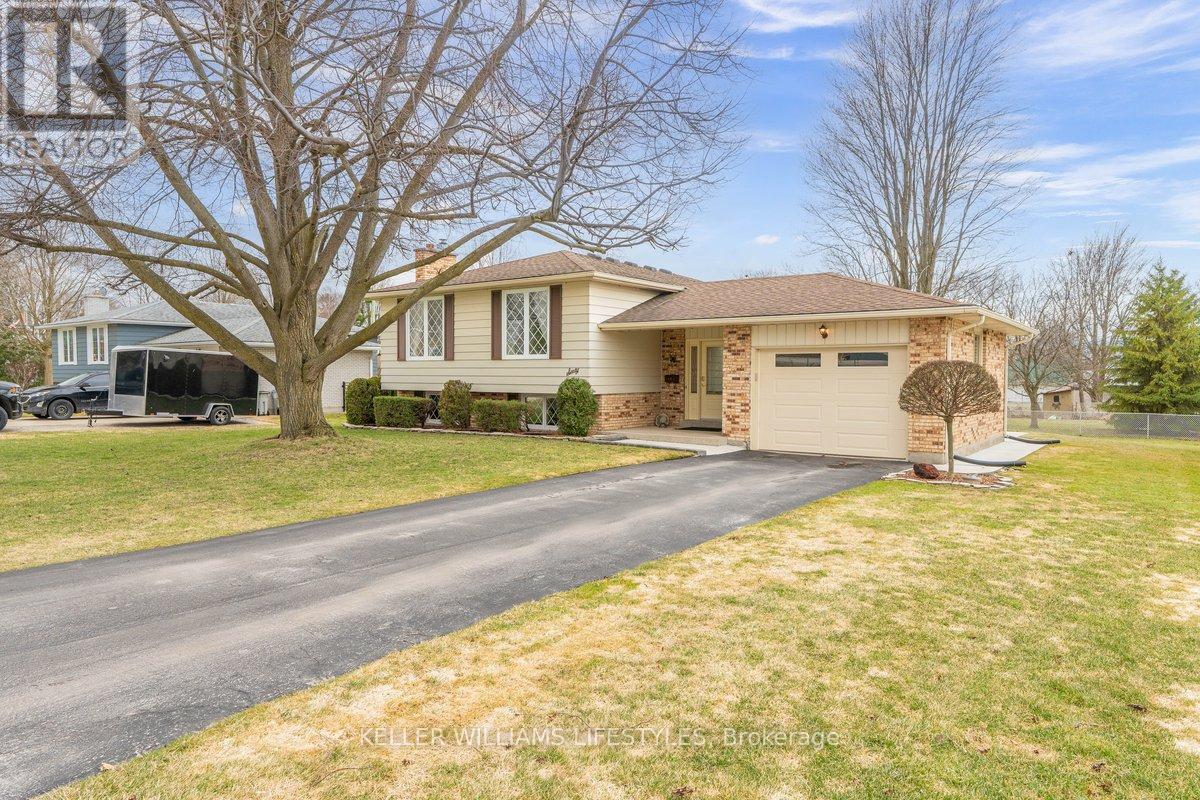 60 JAMES STREET N, Lambton Shores