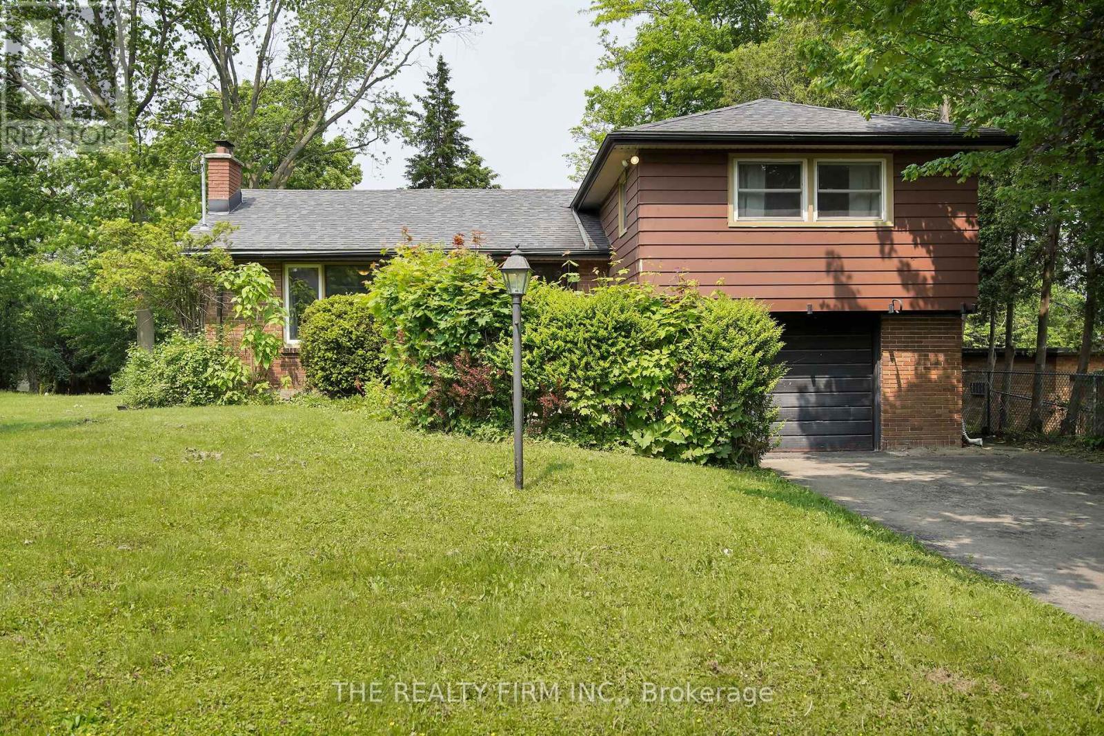 95 EDGAR DRIVE, London North (North K)