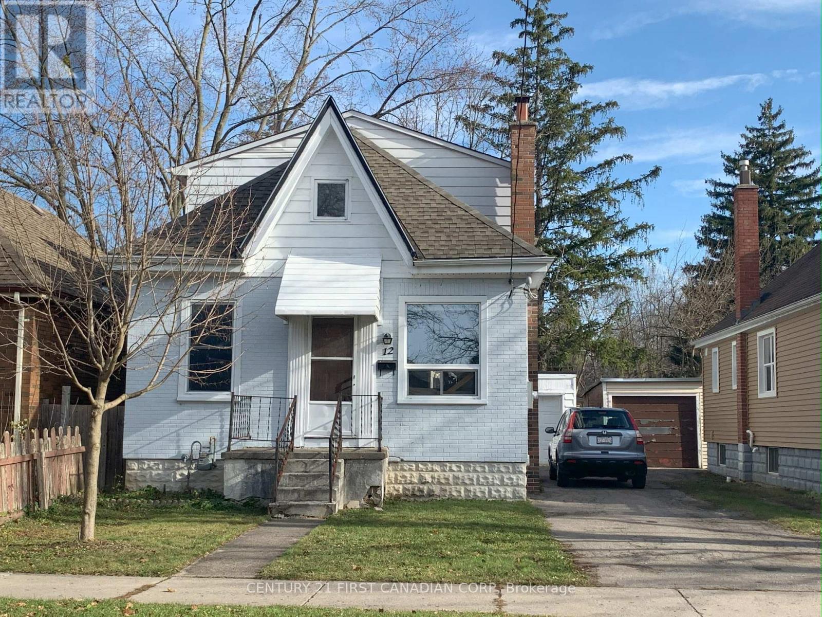 12 AUDREY AVENUE, London East (East B)