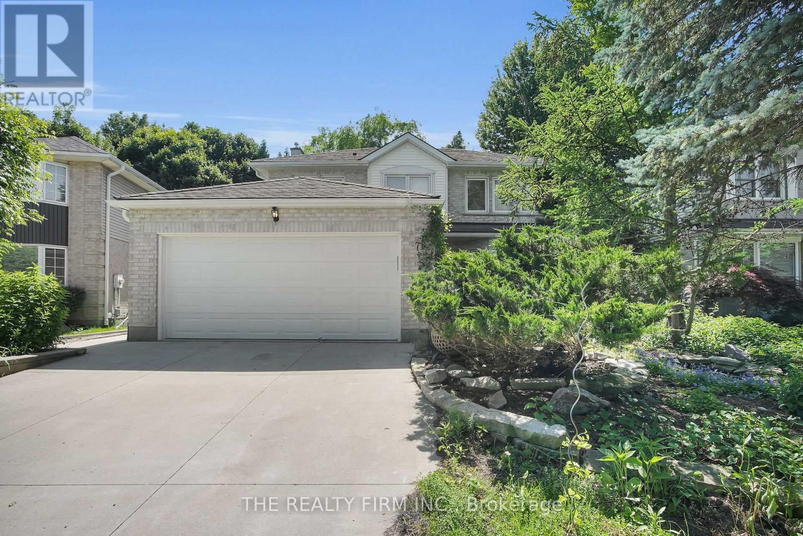 78 COLONIAL CRESCENT, London North (North M)