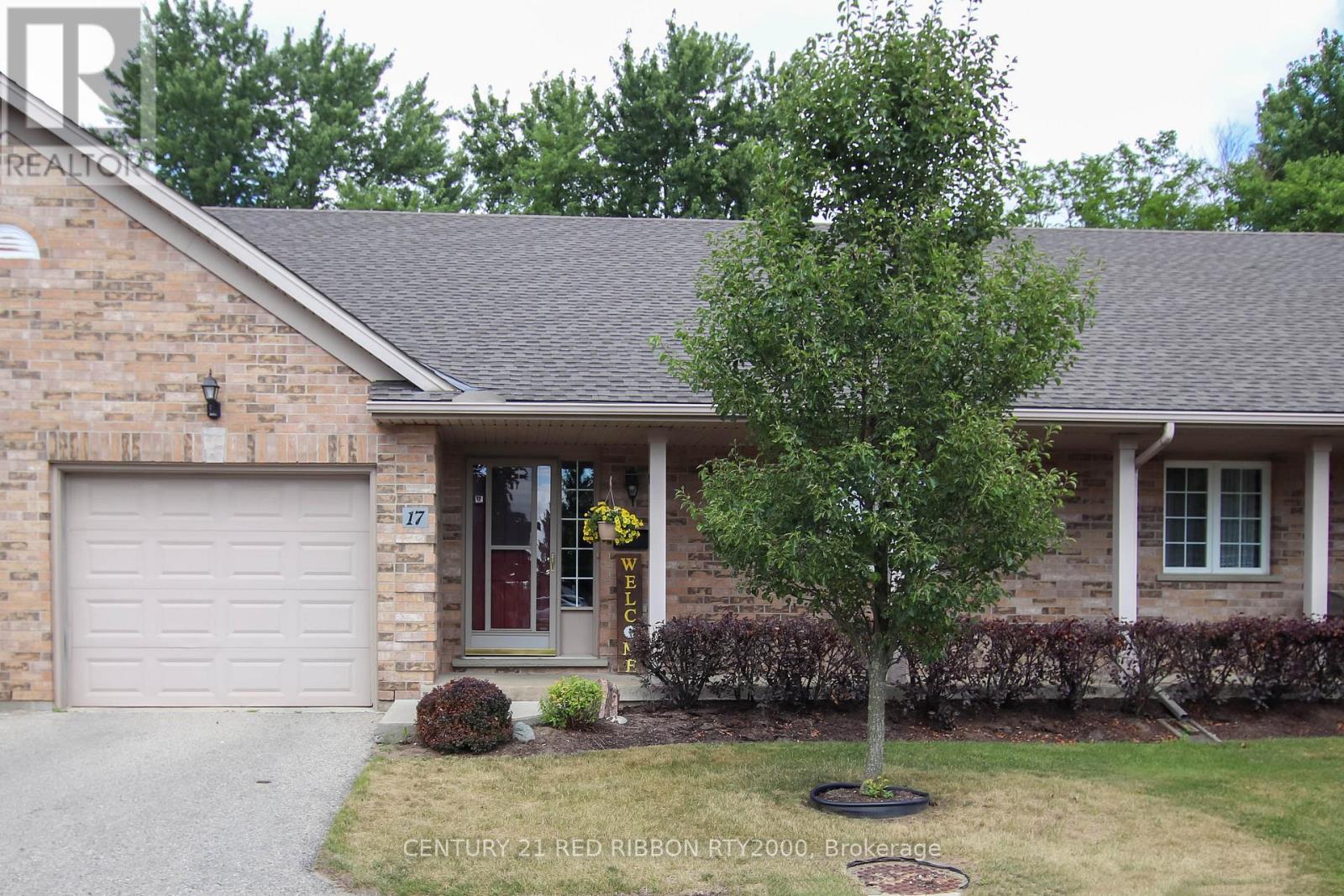 17 - 375 SCOTT STREET E, Strathroy-Caradoc (SE)