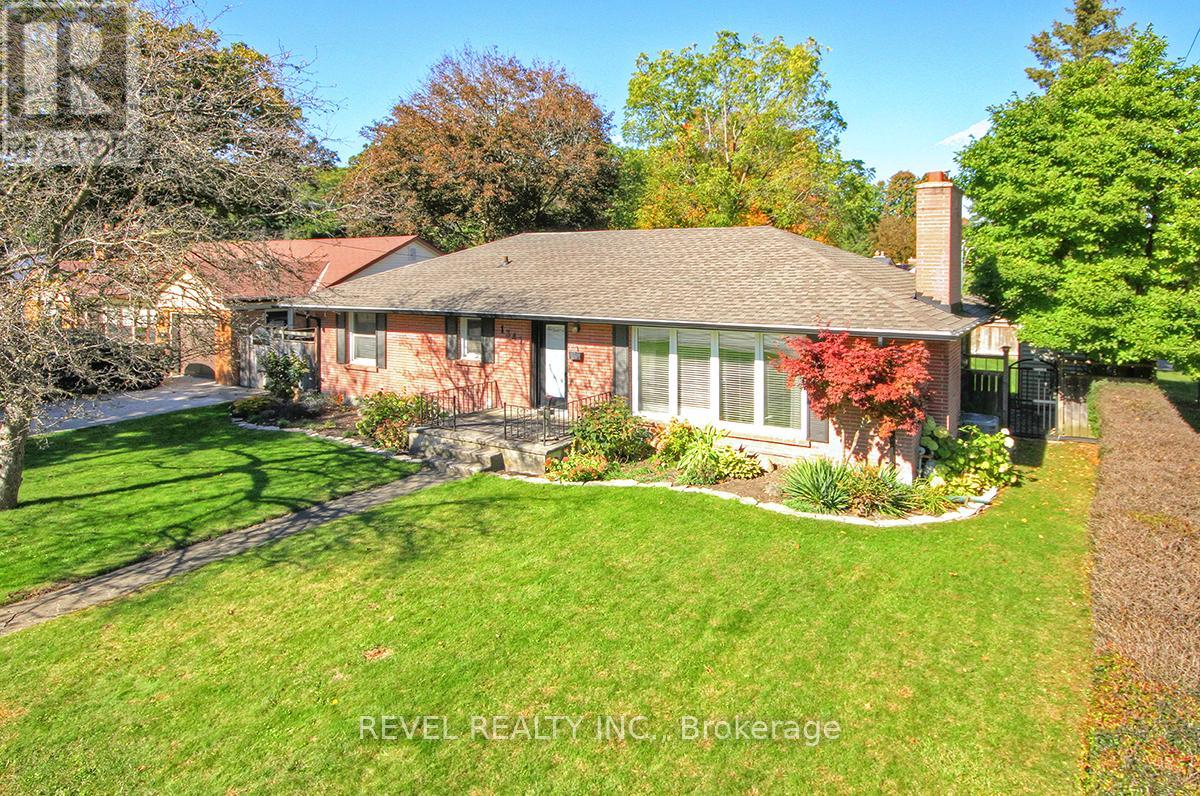 1341 BYRON BASELINE ROAD, London South (South B)
