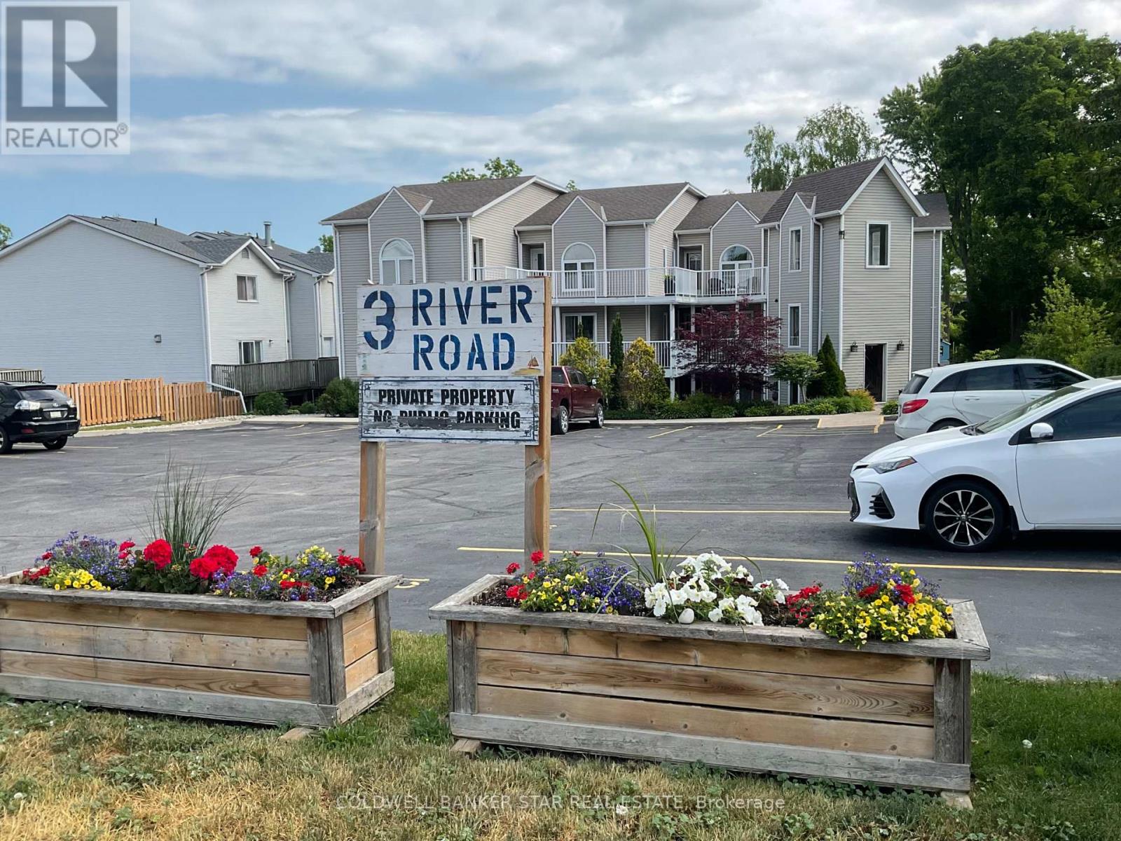 6 - 3 RIVER ROAD N, Lambton Shores (Grand Bend)