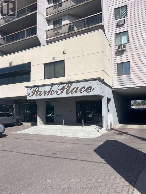 705 - 1255 COMMISSIONERS ROAD W, London South (South B)