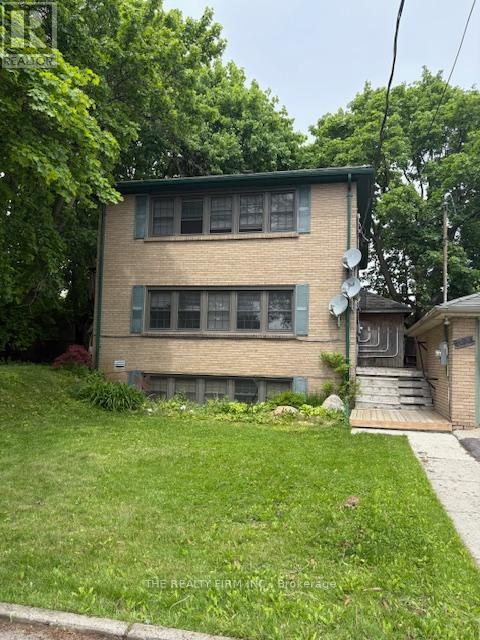 7076 LONGWOODS ROAD, London South (South V)