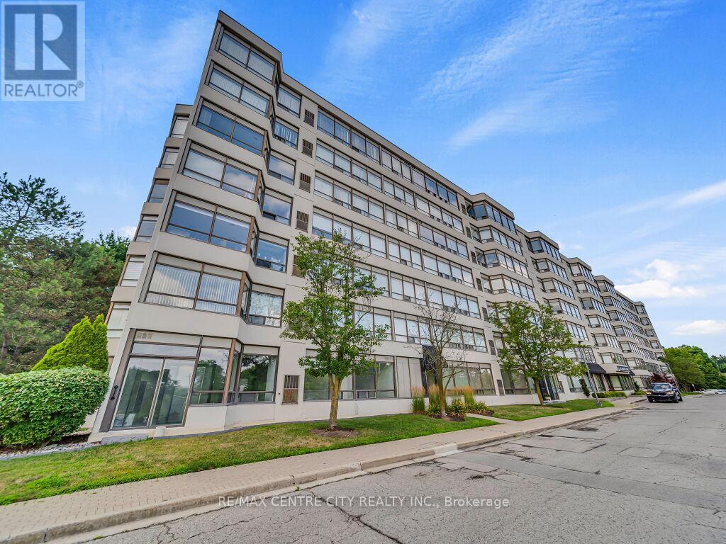 611 - 521 RIVERSIDE DRIVE, London North (North P)