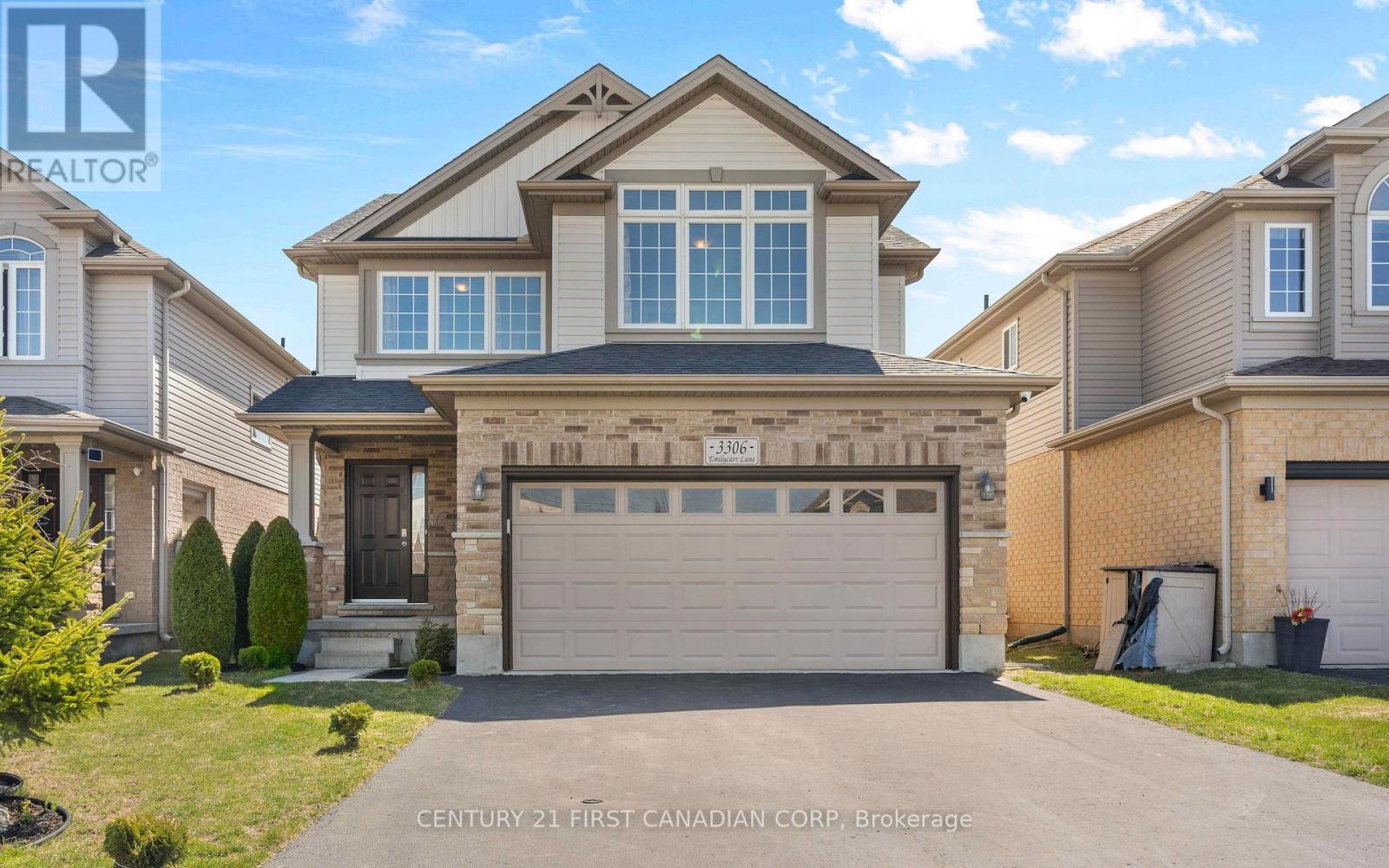 3306 EMILYCARR LANE, London South (South W)