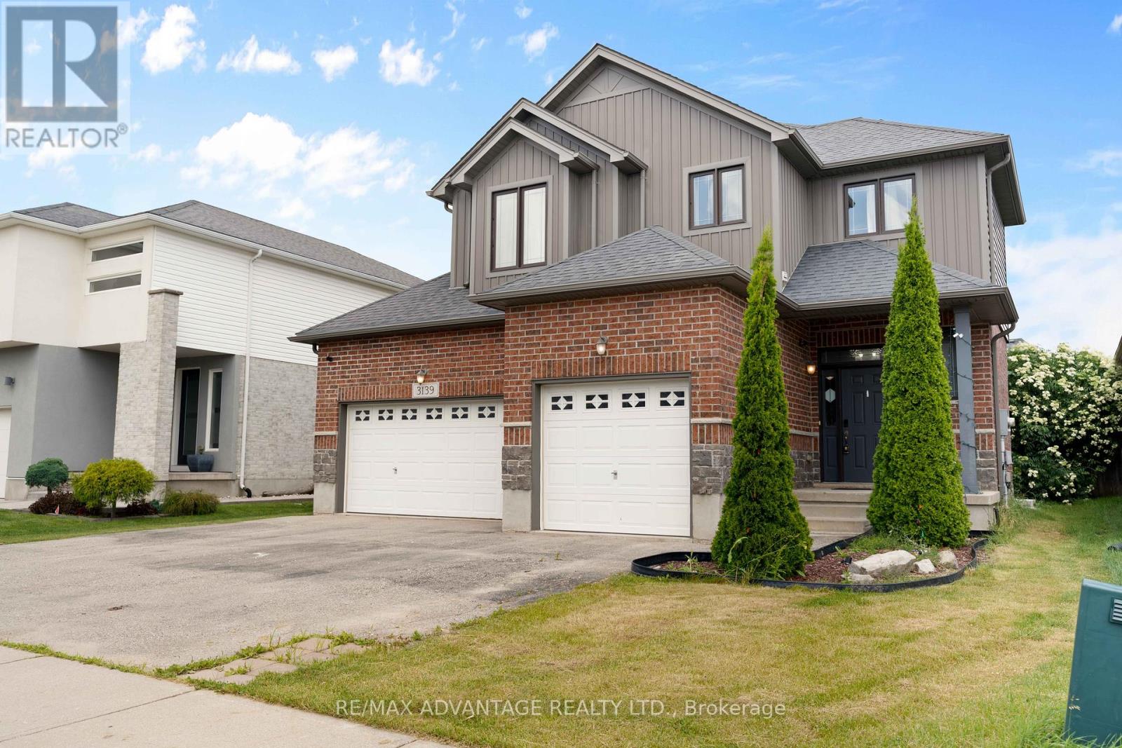 3139 JINNIES STREET, London South (South V)