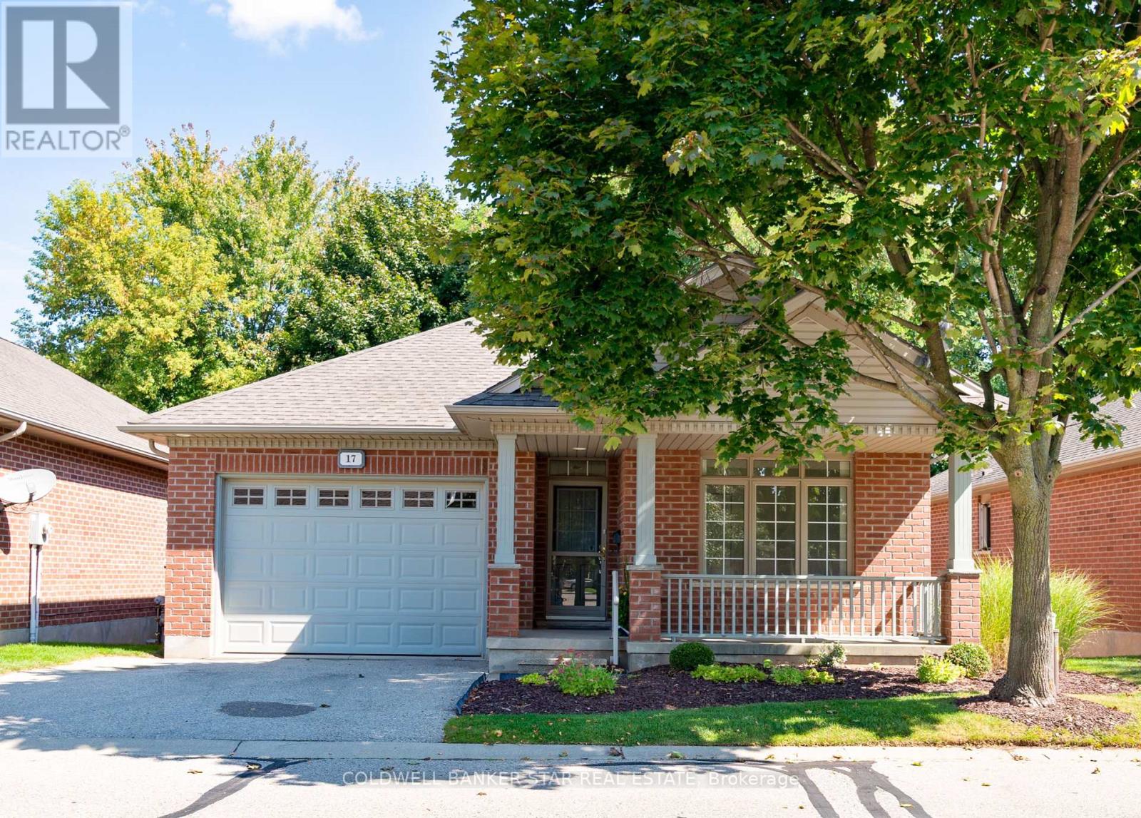 17 - 19 AUGUSTA CRESCENT, St. Thomas