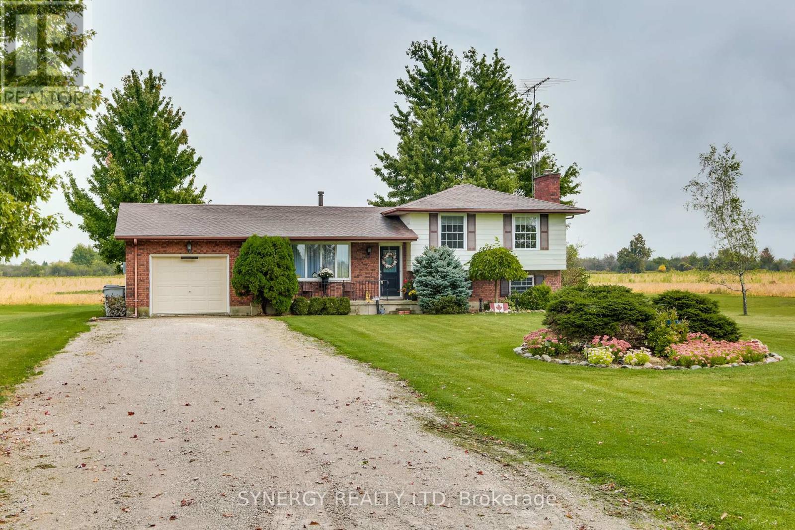 3830 WHITE PINE ROAD, Brooke-Alvinston (Brooke Alvinston)