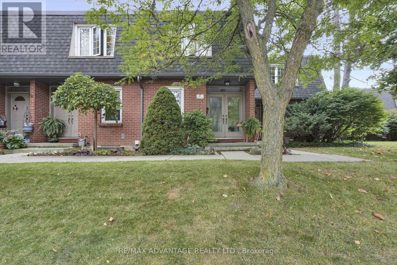 17 BLACKACRES BOULEVARD, London North (North F)