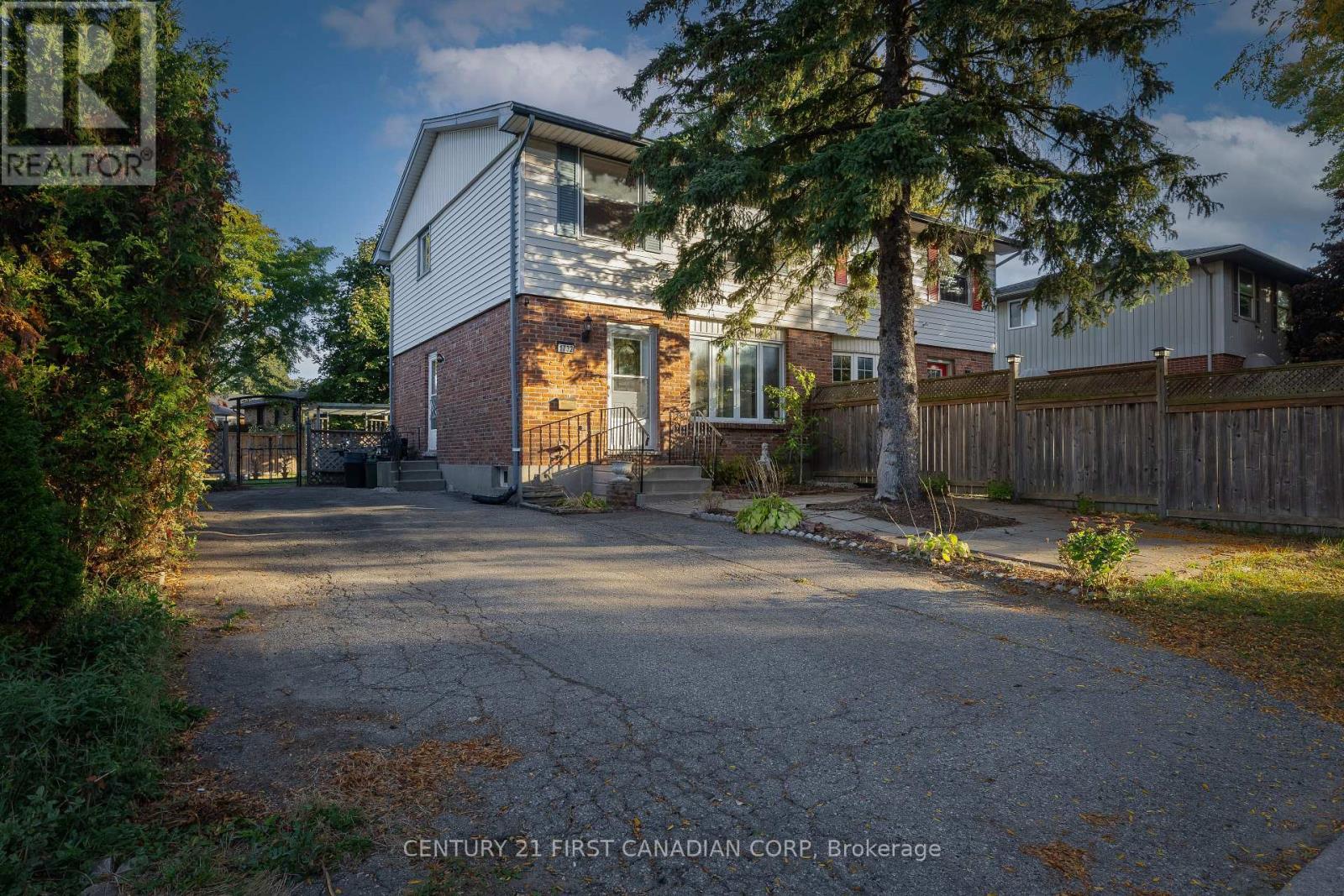 1732 CULVER DRIVE, London East (East H)