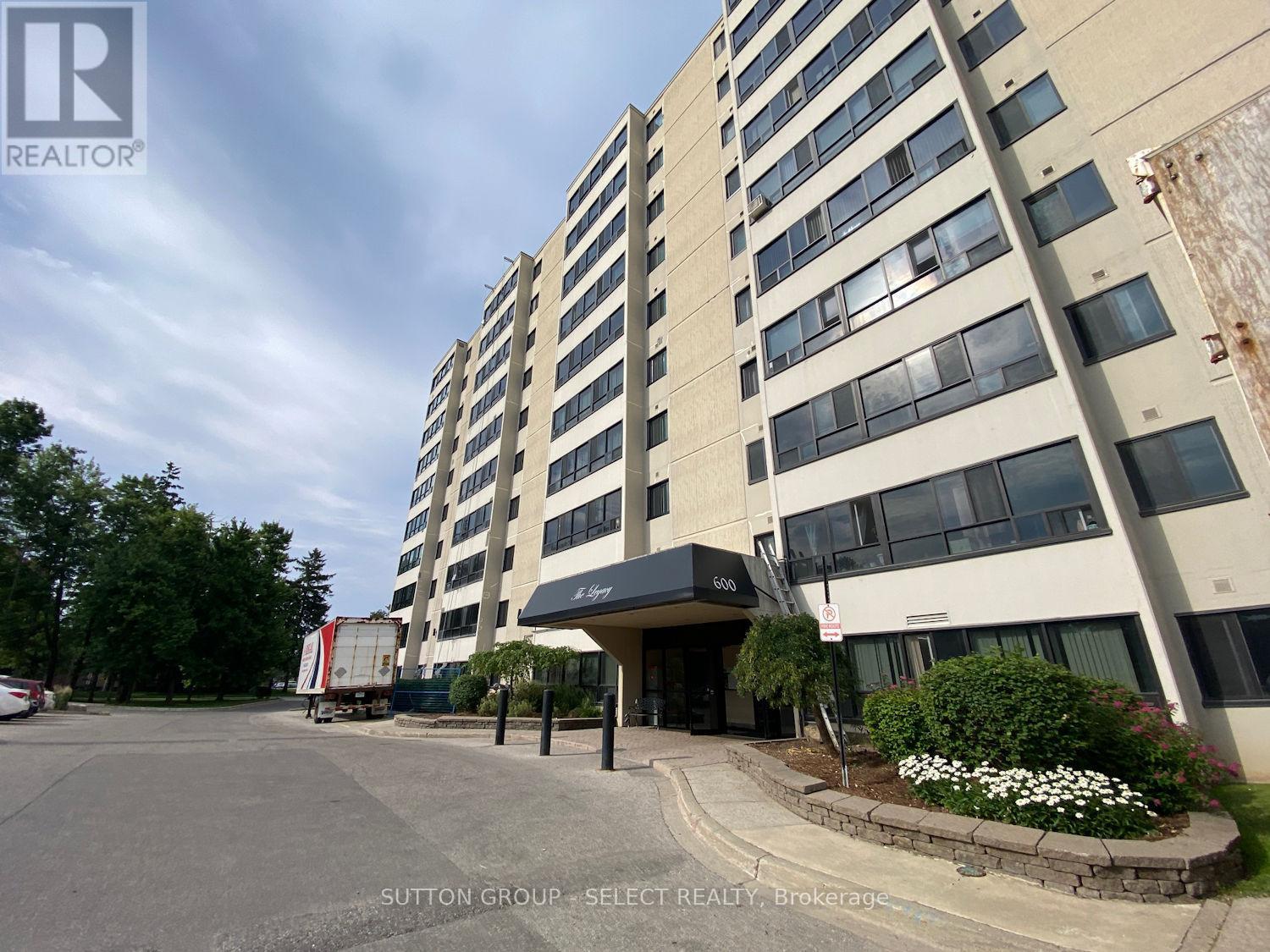 1004 - 600 GRENFELL DRIVE, London