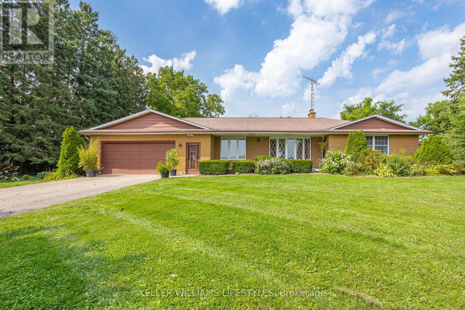 17988 THORNDALE ROAD, Thames Centre (Thorndale)