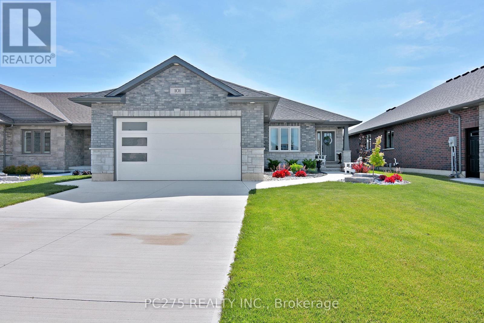 101 KAMAL DRIVE, Sarnia