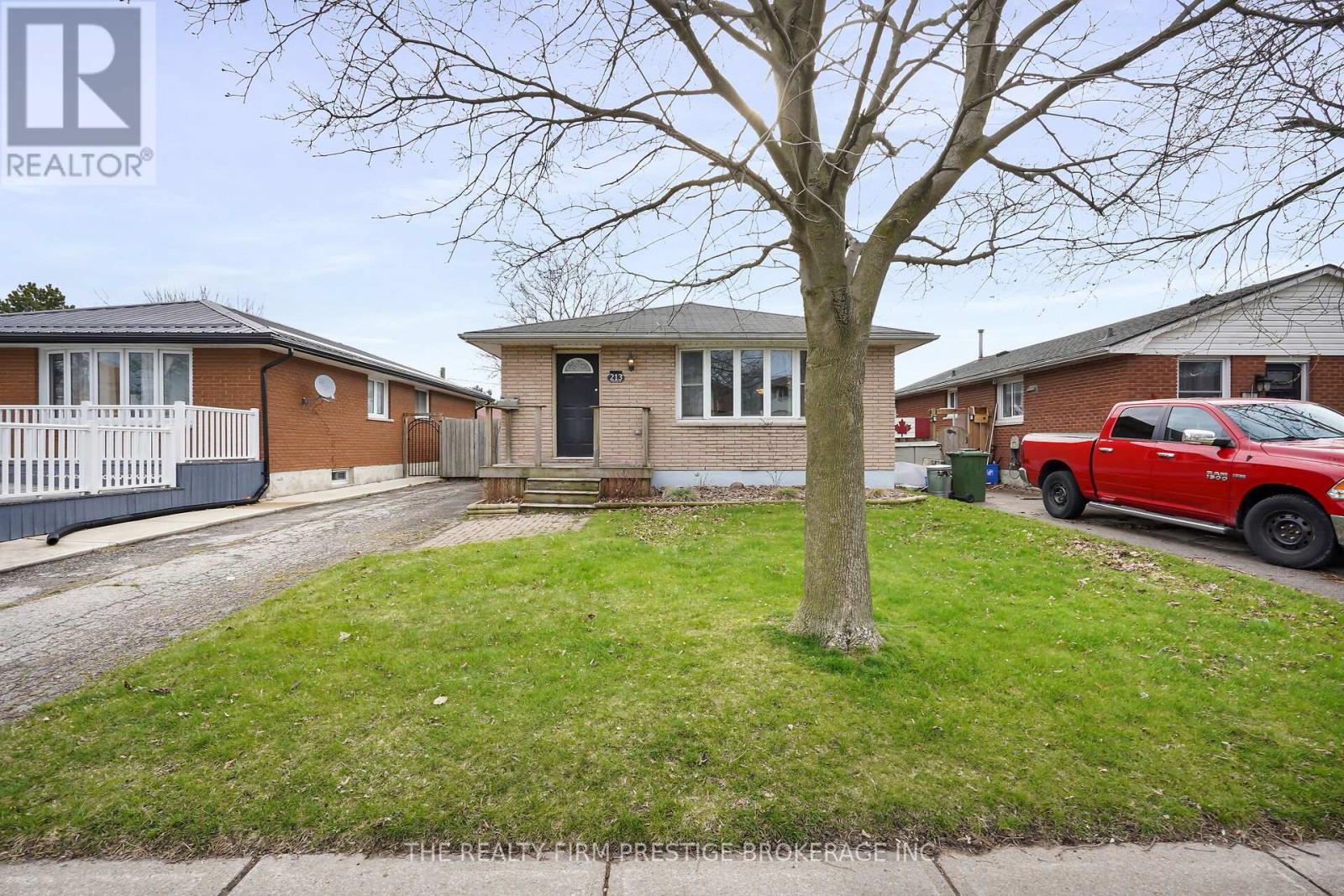 213 HIGHVIEW DRIVE, St. Thomas