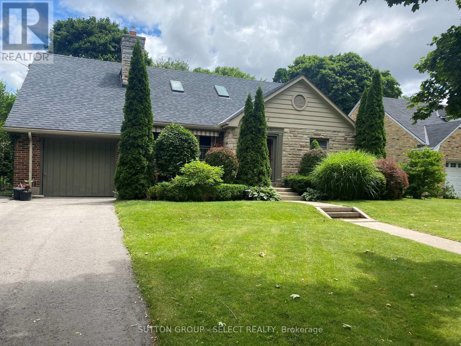 1010 HARRISON AVENUE, London East (East B)
