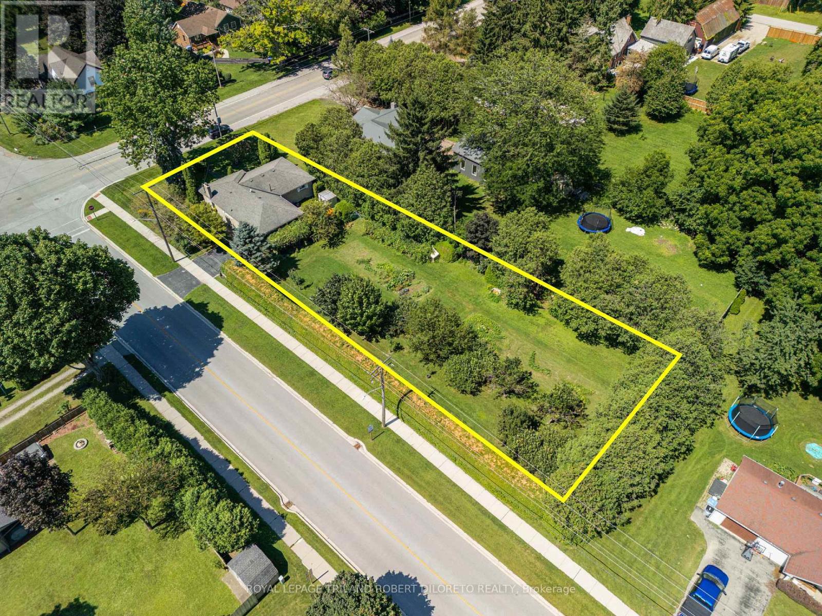 22756 KOMOKA ROAD, Middlesex Centre (Komoka)