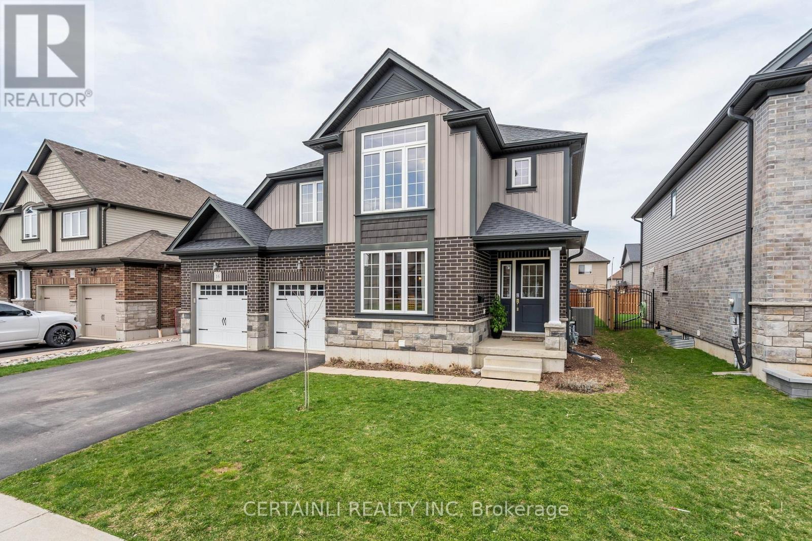 16 ANDERSON CRESCENT, Stratford