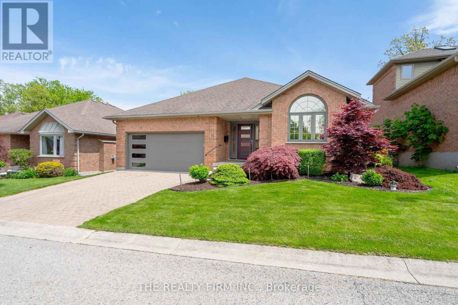 11 - 448 COMMISSIONERS ROAD E, London South (South G)