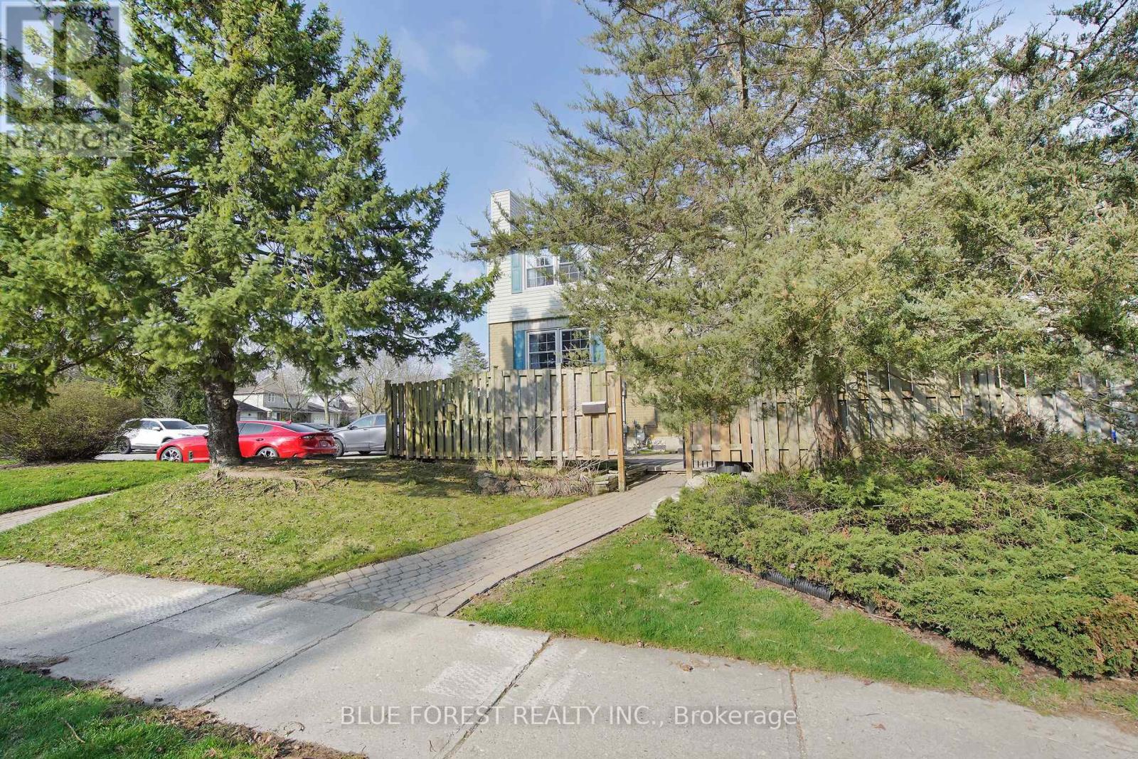 26 - 631 CRANBROOK ROAD, London South (South L)