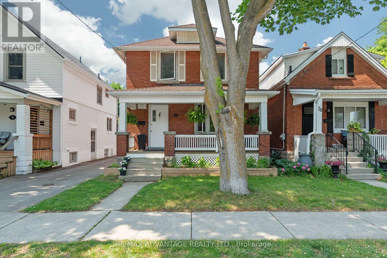 76 BEATTIE AVENUE, London East (East N)