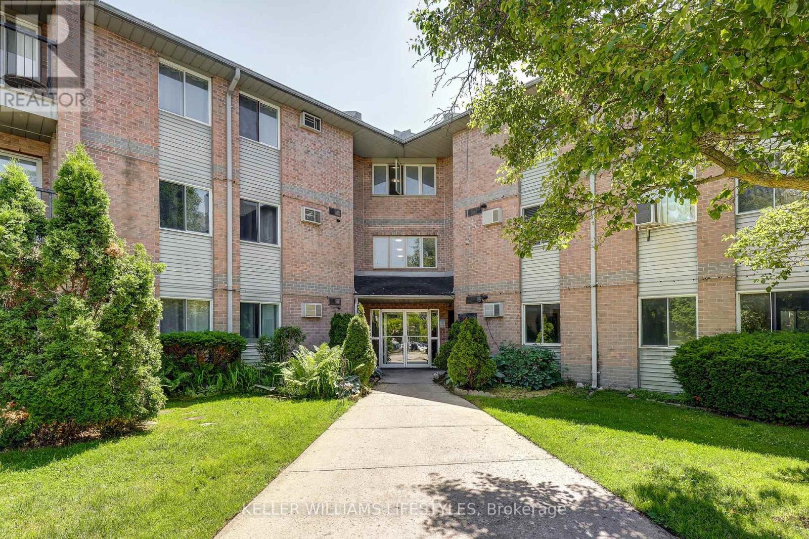 307 - 2228 TRAFALGAR STREET, London East (East I)