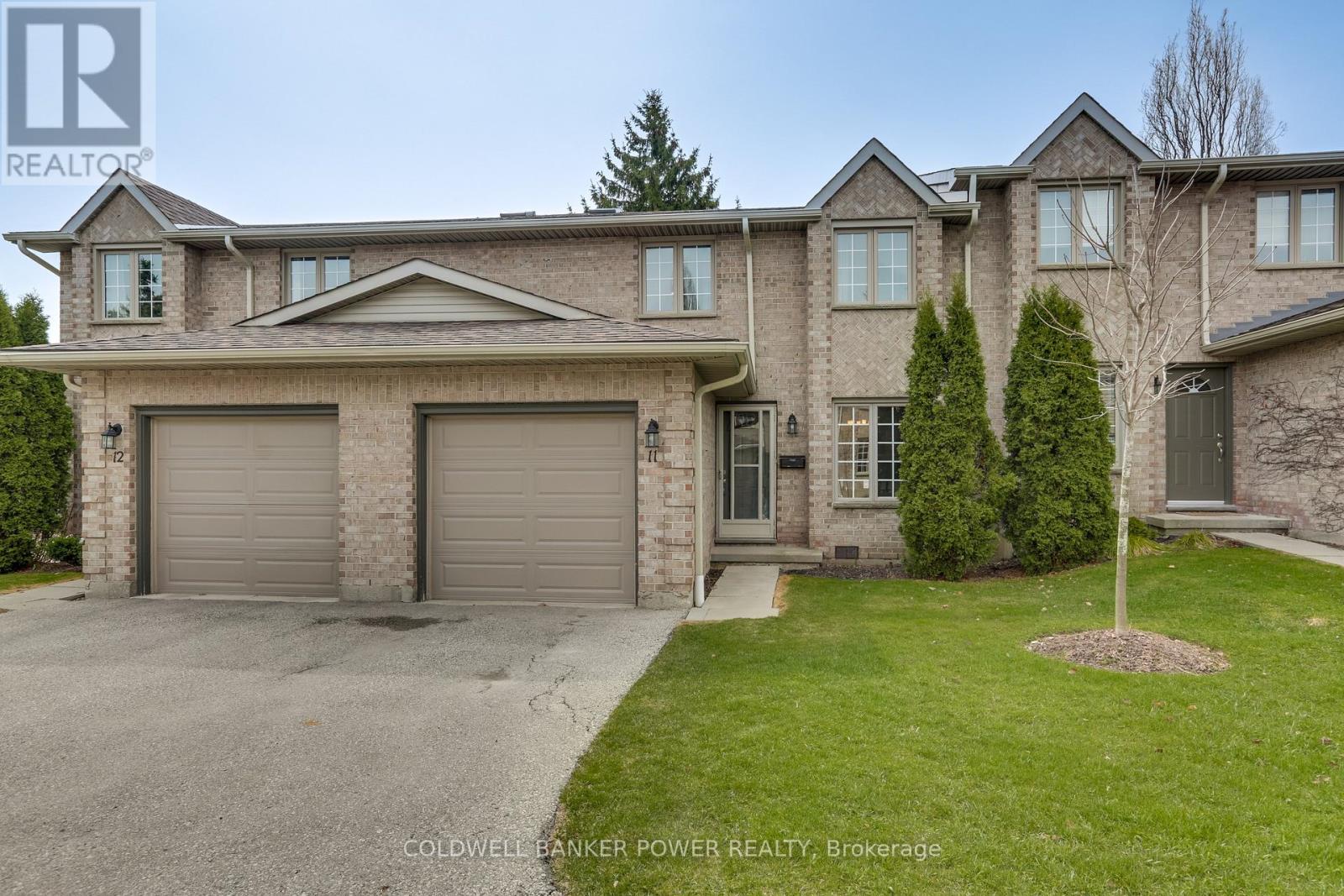 11 - 340 AMBLESIDE DRIVE, London North (North A)