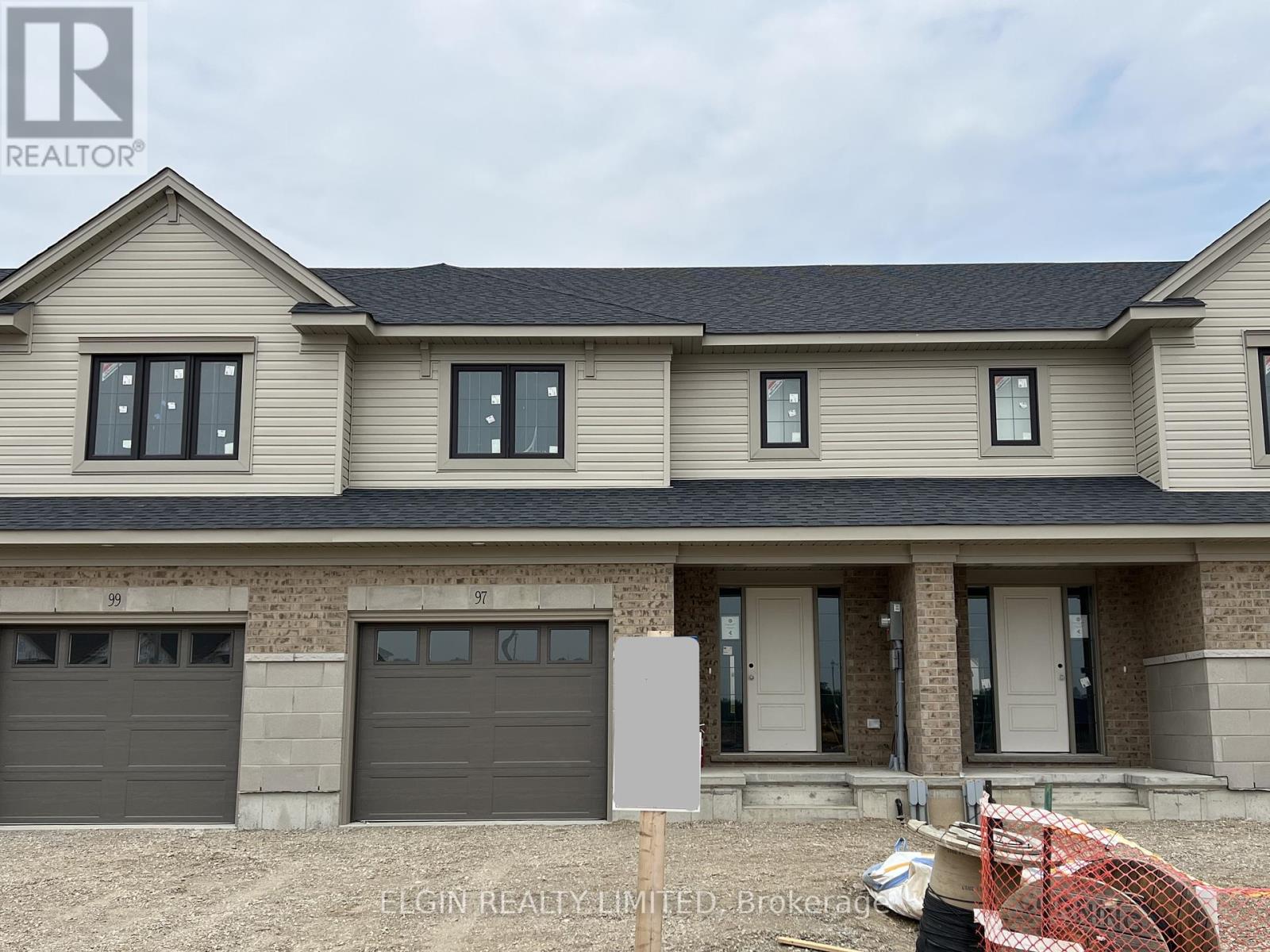 97 WILLOW DRIVE, Aylmer