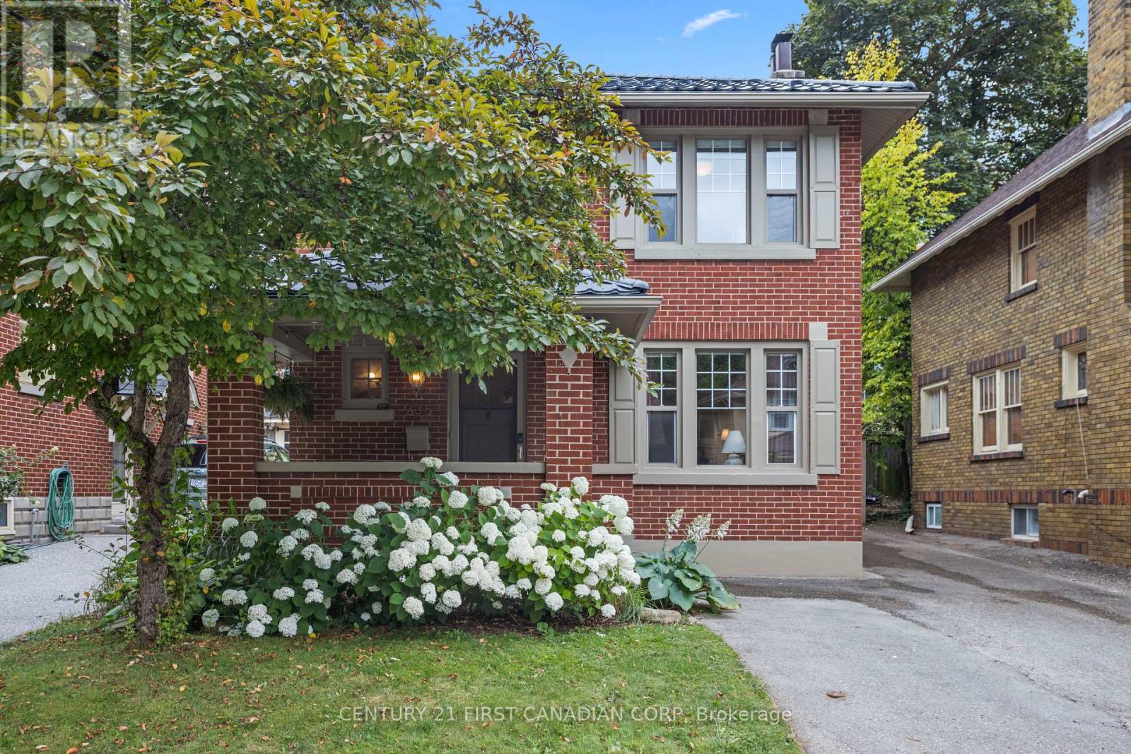 235 SHERWOOD AVENUE, London East (East B)