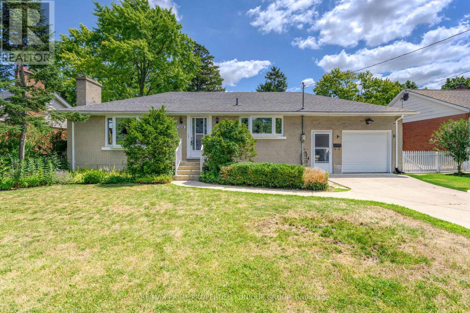 1428 INDIAN ROAD N, Sarnia