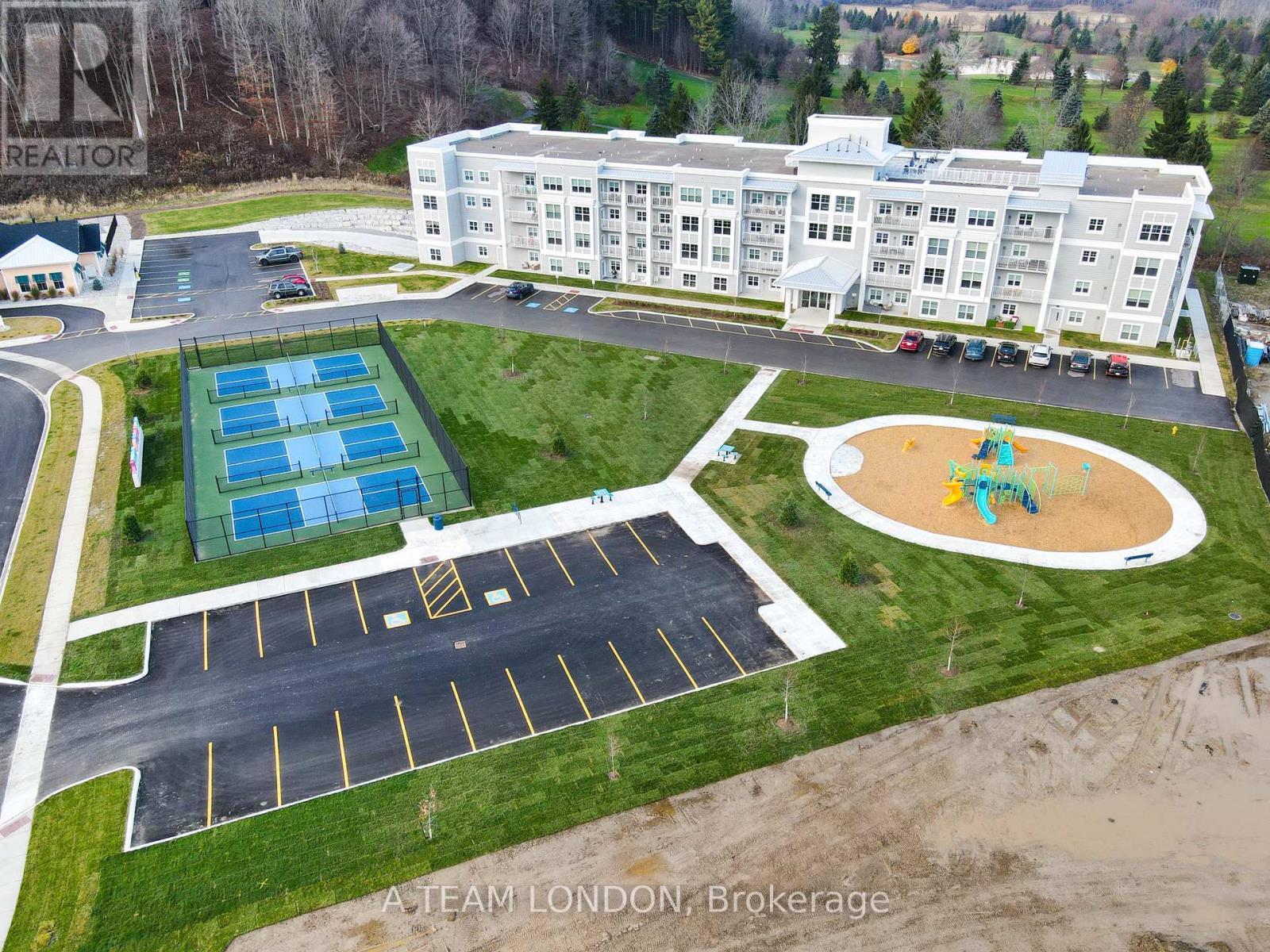 409 - 100 THE PROMENADE N, Central Elgin (Port Stanley)
