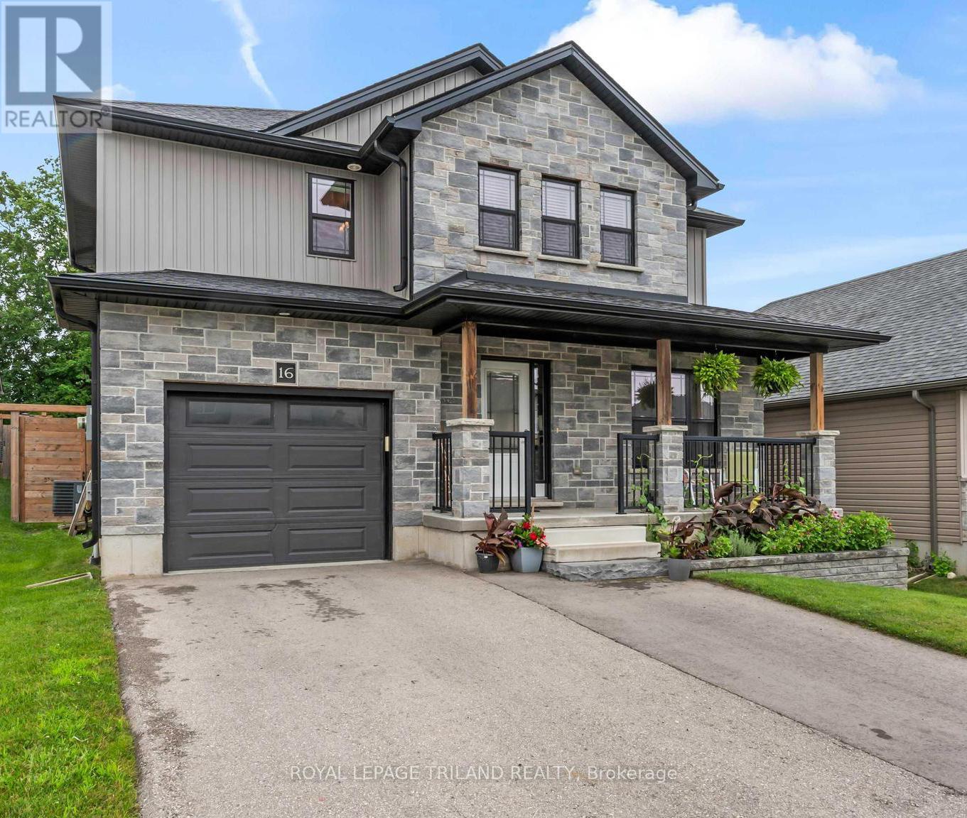 16 KENDELL LANE, Ingersoll (Ingersoll - North)