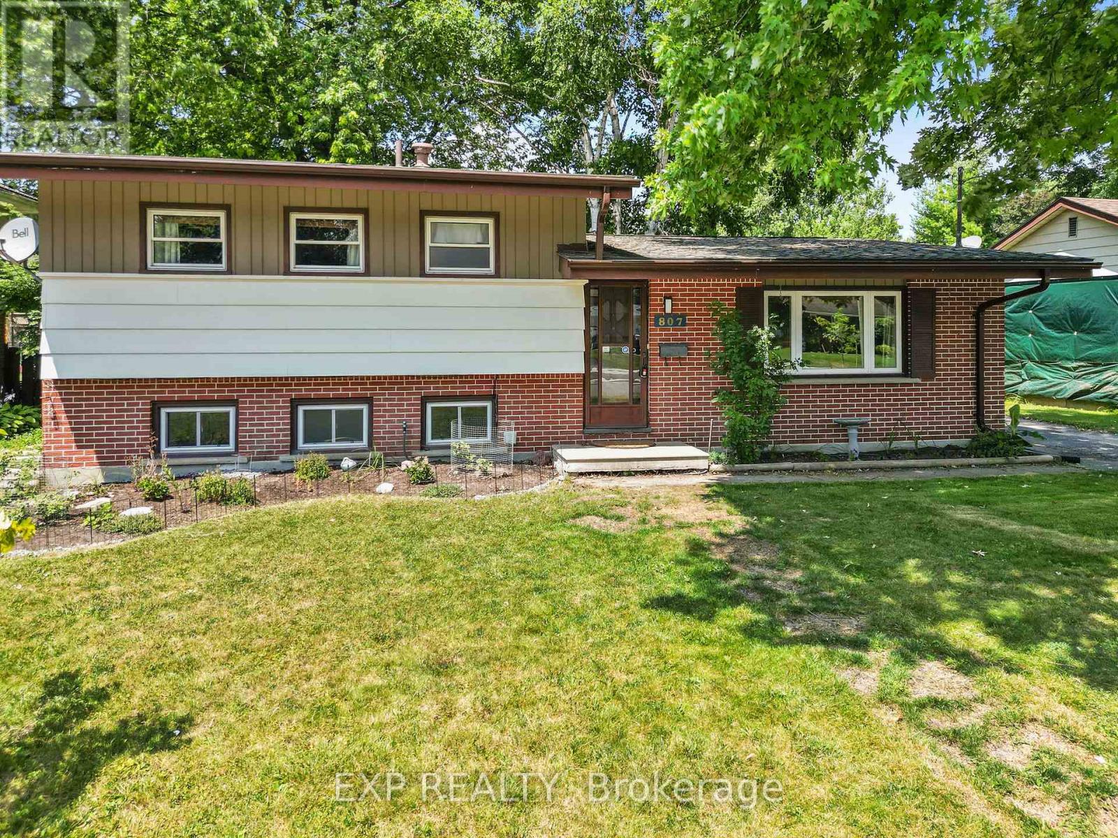 807 CAMBRIDGE STREET, Woodstock (Woodstock - North)