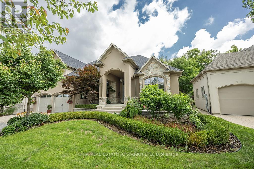 1339 SHORE ROAD, London South (South A)