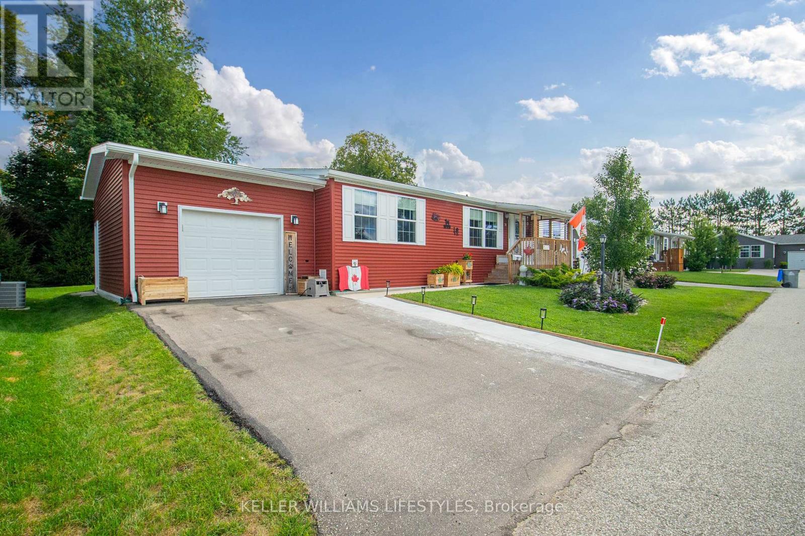 21 KELLESTINE DRIVE, Strathroy-Caradoc (SE)