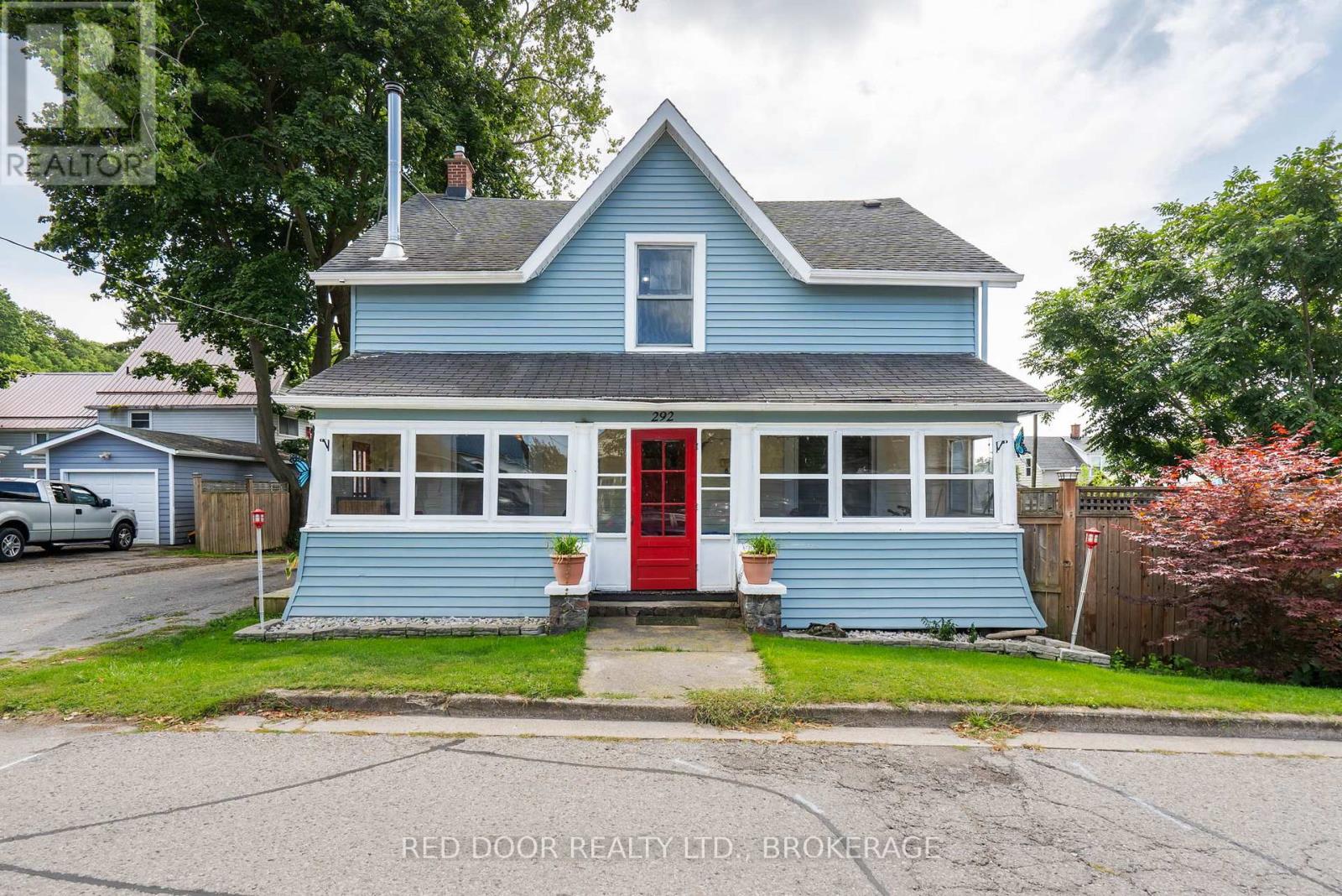 292 HETTY STREET W, Central Elgin (Port Stanley)