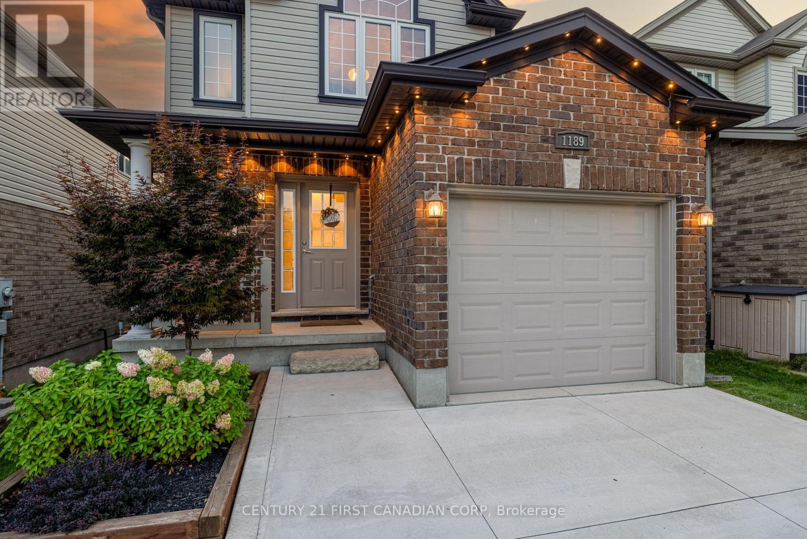 1189 WHETHERFIELD STREET, London North (North M)