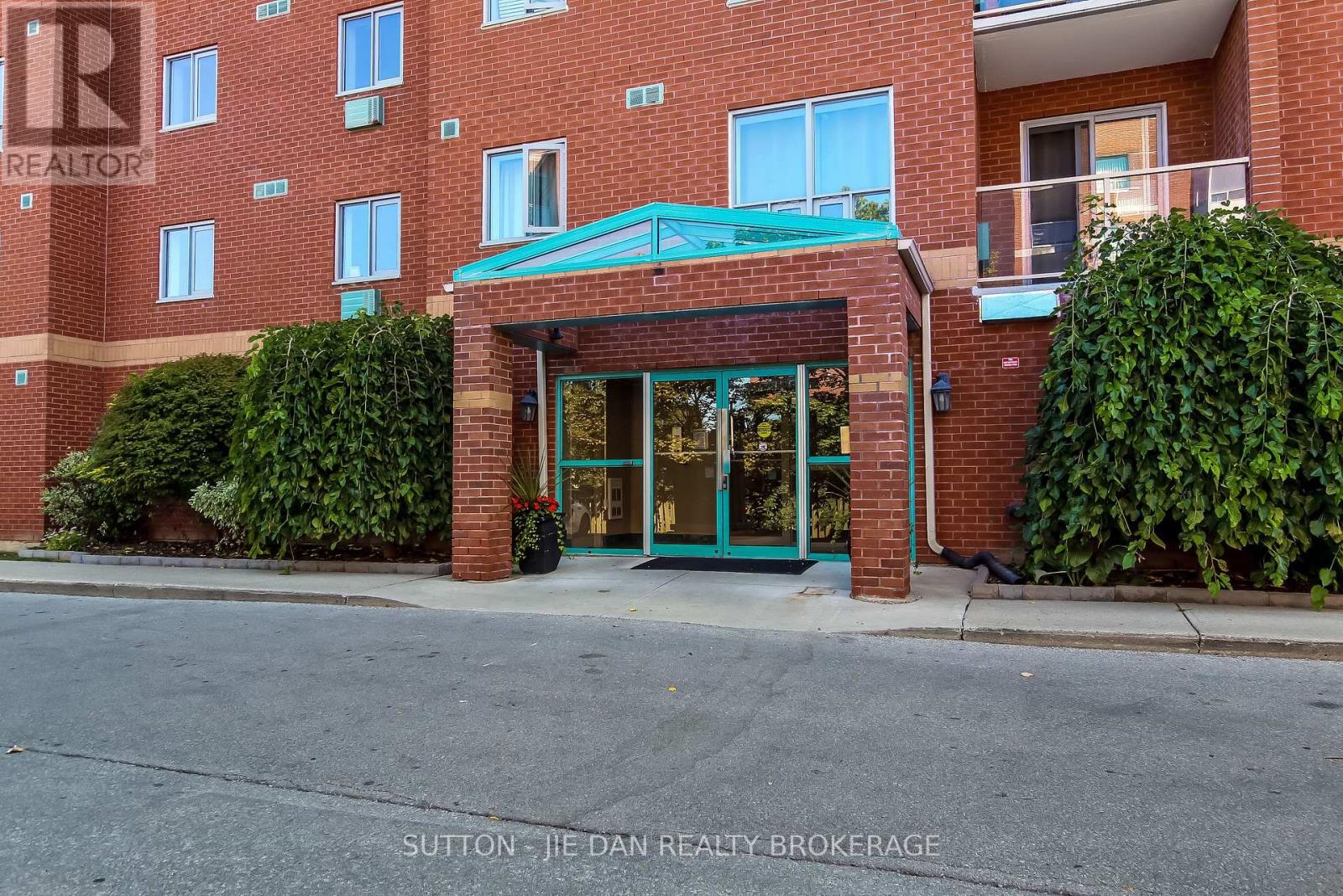 203 - 77 BASE LINE ROAD W, London South (South E)