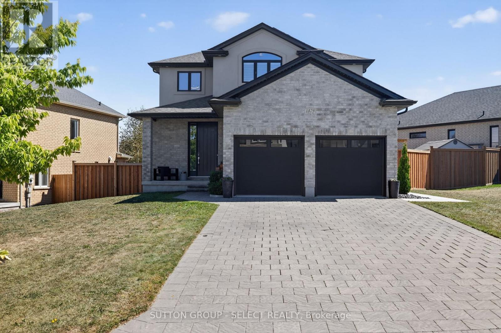 1879 COULDRIDGE WAY, London North (North S)