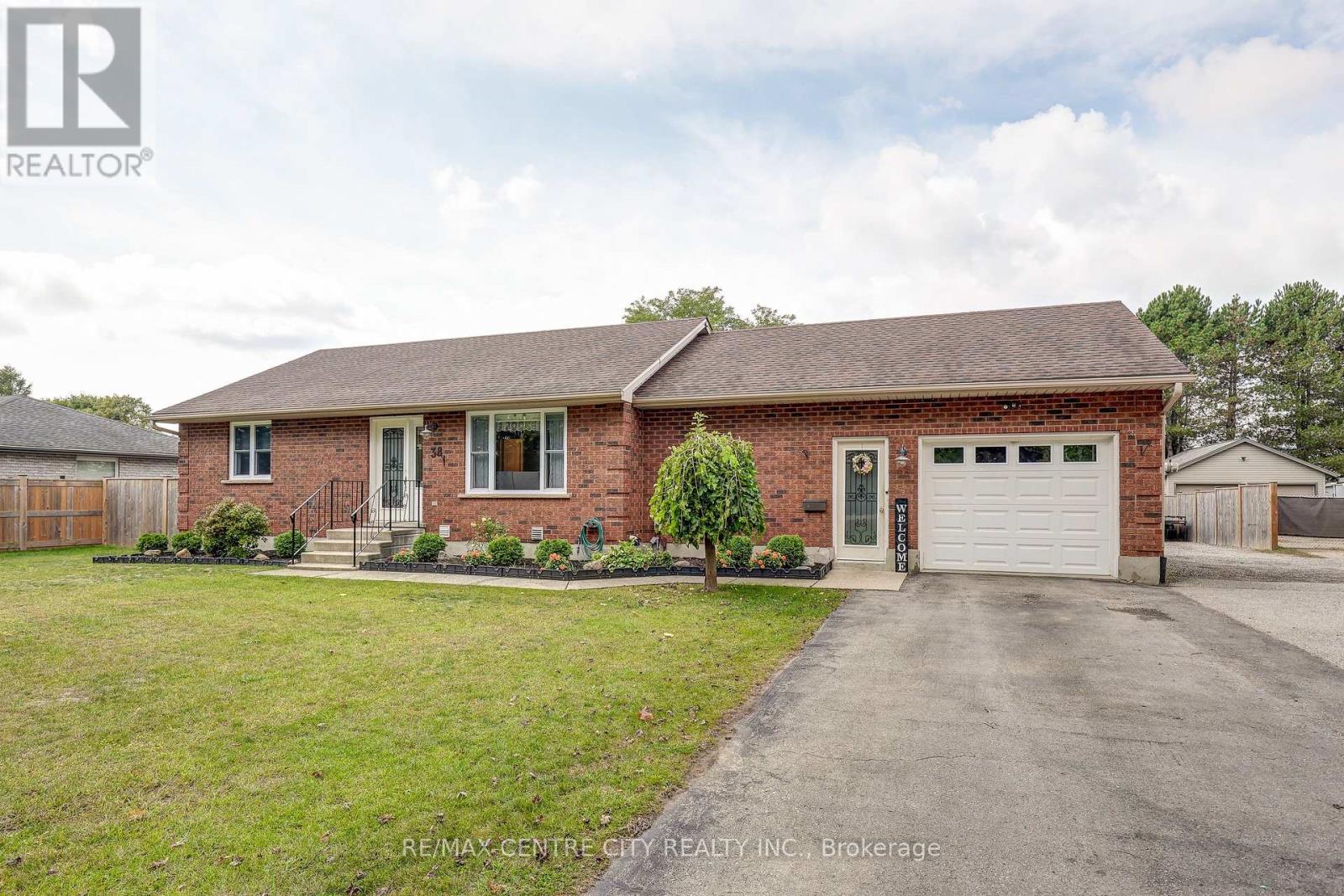 8109 SANDYTOWN ROAD, Bayham (Straffordville)