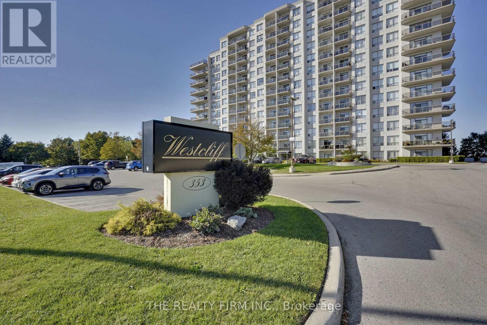 107 - 353 COMMISSIONERS ROAD W, London South (South D)