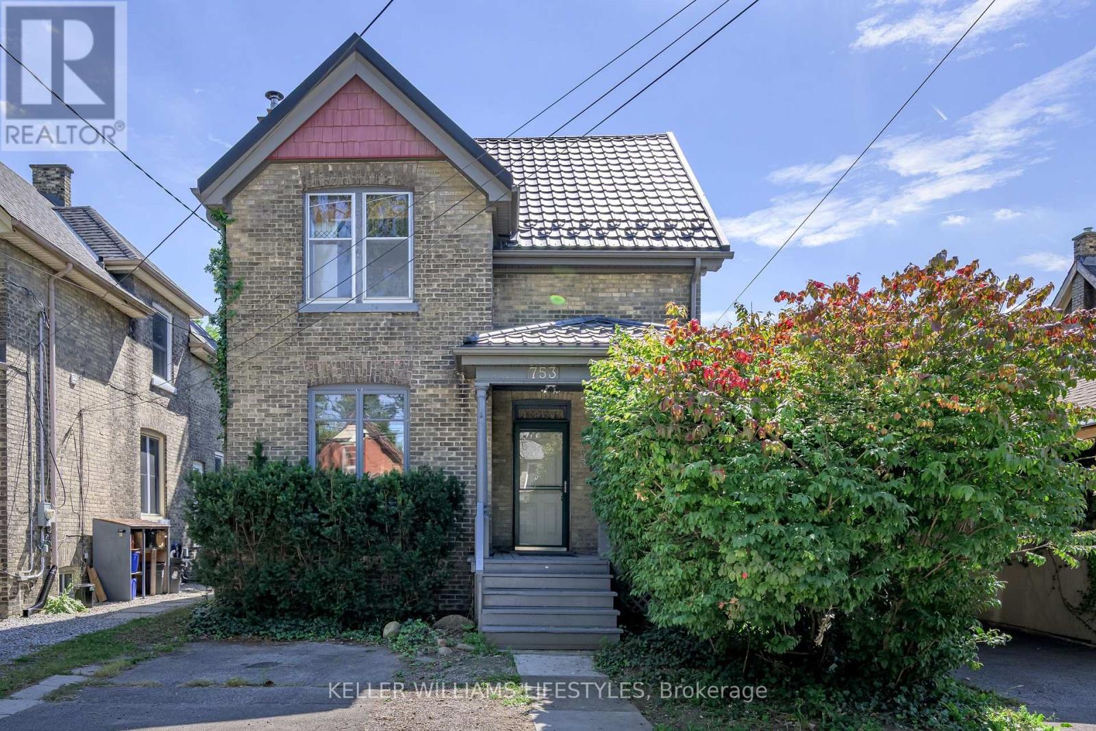 753 LORNE AVENUE, London East (East G)