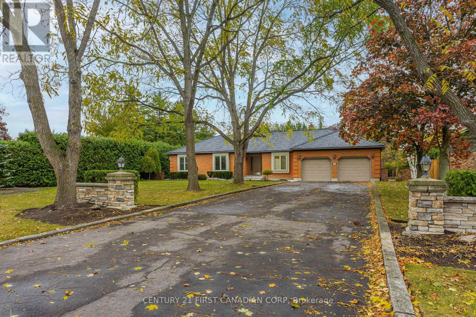 37 OUTER DRIVE, London South (South V)