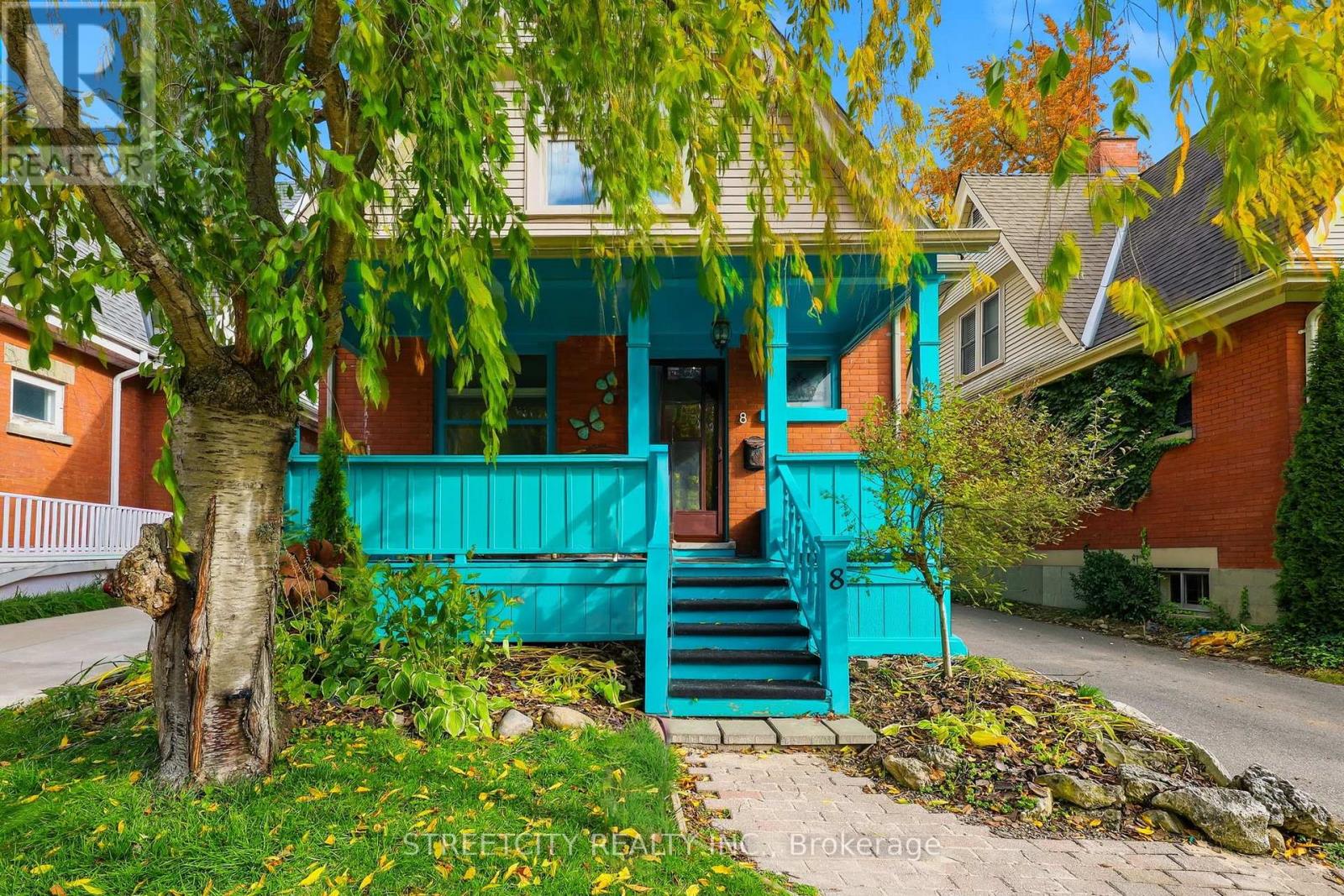 8 BELLEVUE AVENUE, London South (South F)