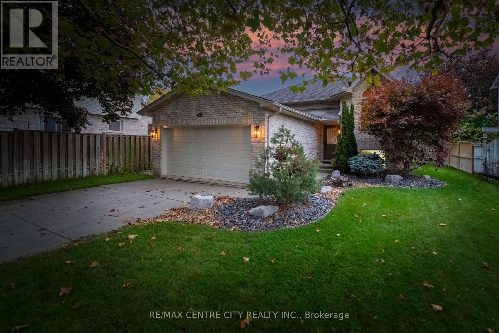 495 RIVERVIEW DRIVE, Strathroy-Caradoc (NE)